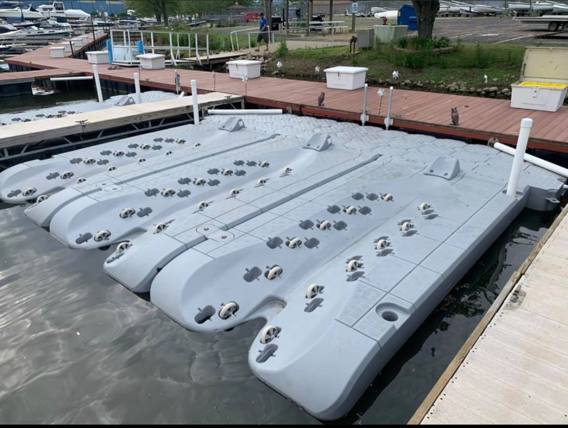 CanDock JetRoll drive-on PWC ports installed alongside a floating dock